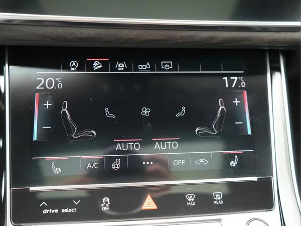 AUDI Q8 Dsl (2019) — foto 22 van 29