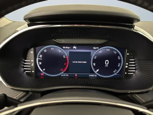 SKODA Fabia (2023) — foto 8 van 17