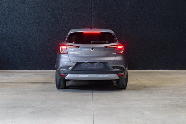 Renault Captur (2023) — foto 26 van 30