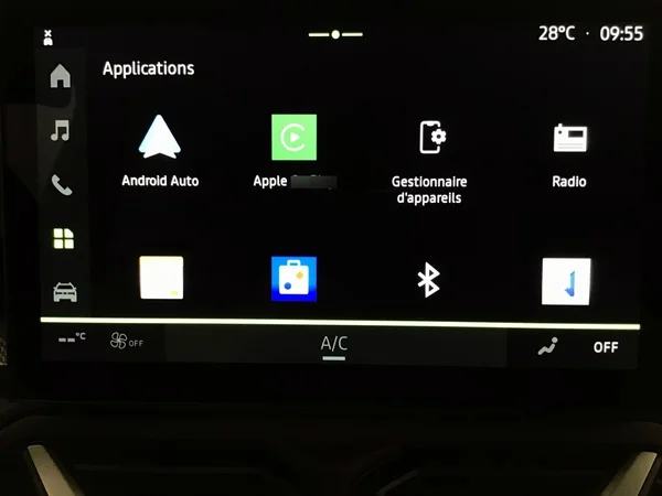 Dacia Duster Hybrid (HEV) (2026) — foto 9 van 30