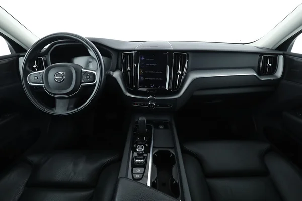 Volvo XC60 (2020) — foto 3 van 16