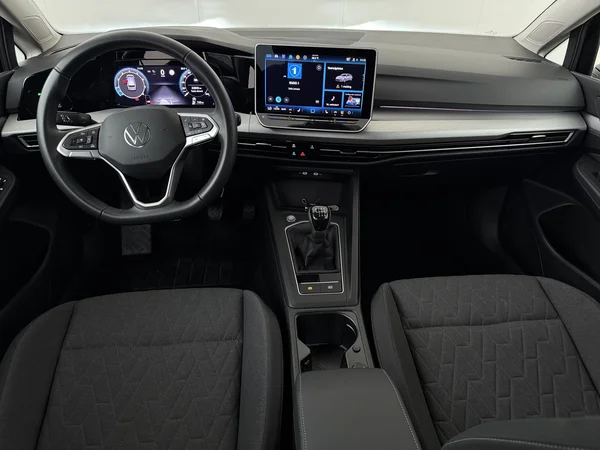 VOLKSWAGEN Golf Variant (2025) — foto 29 van 29