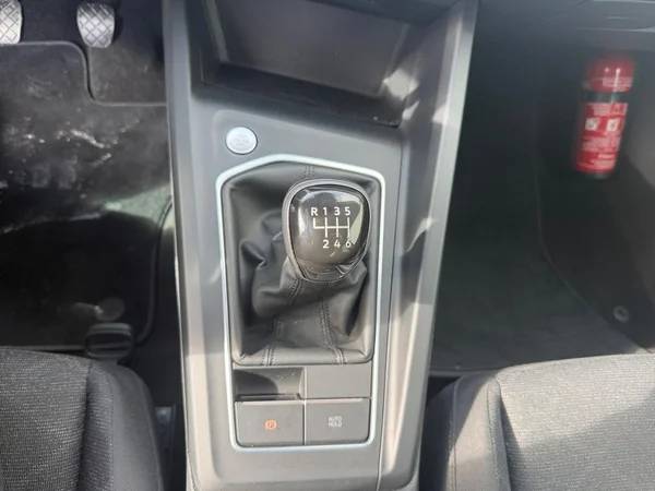 VOLKSWAGEN Golf VIII (2024) — foto 8 van 21