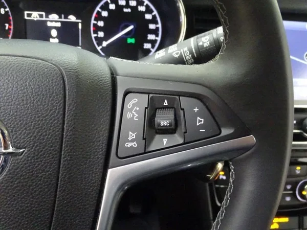 Opel Mokka X (2019) — foto 11 van 23