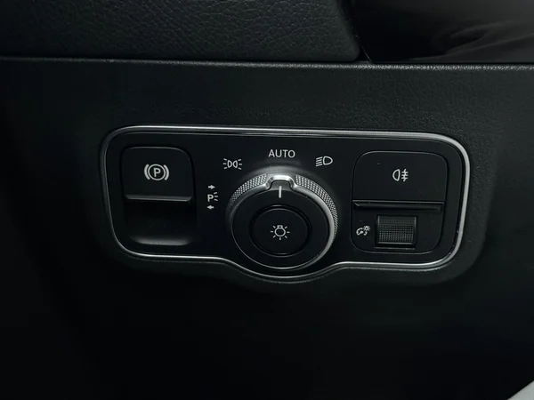 MERCEDES GLA 250 (2021) — foto 18 van 32