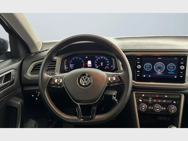 Volkswagen T-Roc (2020) — foto 3 van 15