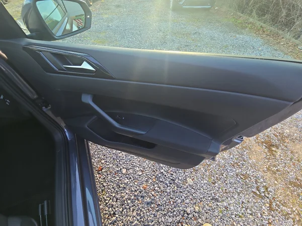 VOLKSWAGEN Polo (2026) — foto 14 van 24