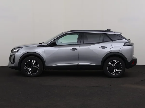 PEUGEOT e-2008 (2025) — foto 12 van 29