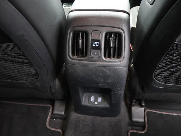 HYUNDAI Tucson PHEV (2022) — foto 6 van 25