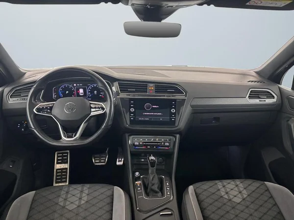 VOLKSWAGEN Tiguan (2023) — foto 5 van 17