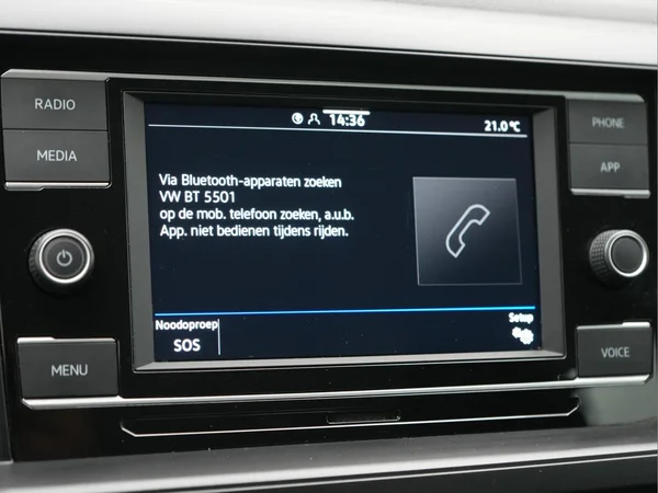 VOLKSWAGEN Polo (2022) — foto 9 van 27