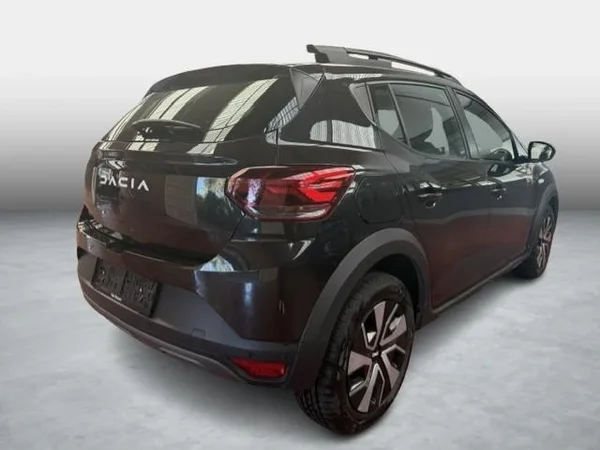 Dacia Sandero Stepway (2025) — foto 13 van 17