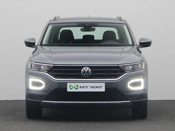 VOLKSWAGEN T-Roc (2021) — foto 16 van 20