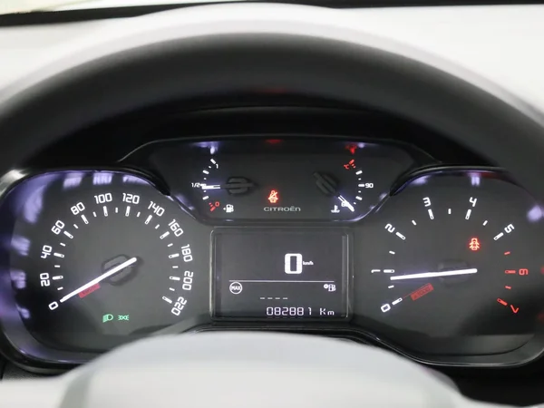 Citroën C3 (2021) — foto 2 van 37