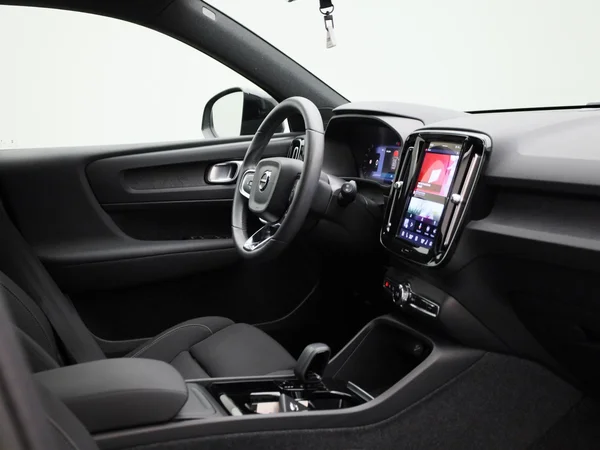 Volvo XC40 (2023) — foto 26 van 39