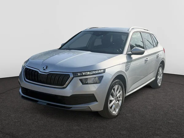 SKODA Kamiq (2022) — foto 12 van 27