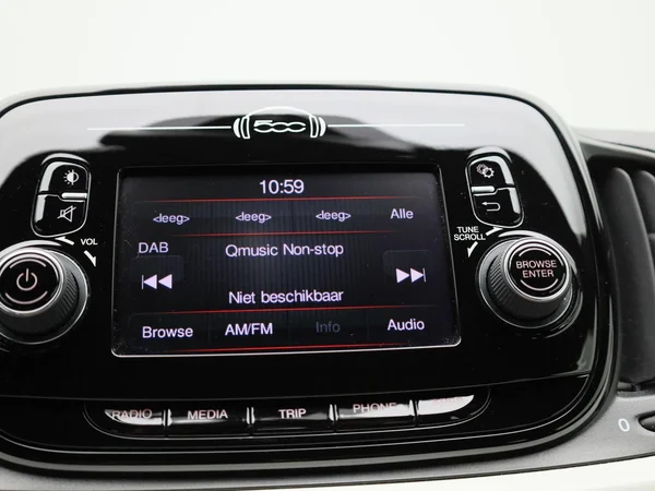 Fiat 500 (2021) — foto 6 van 36