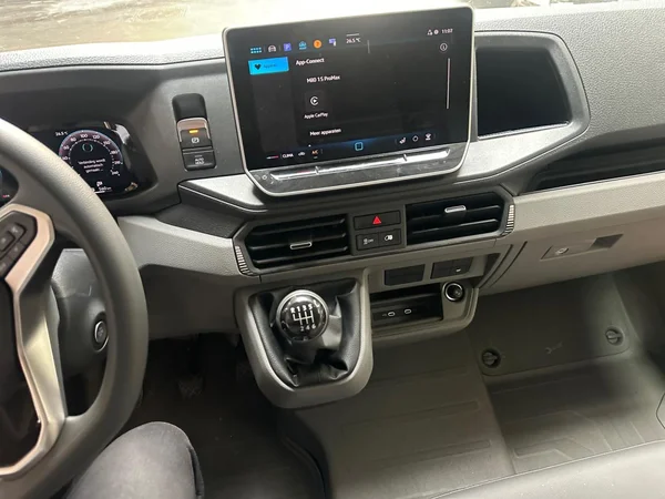 VOLKSWAGEN Crafter 35 Fourgon Mwb HR Dsl (2026) — foto 3 van 20