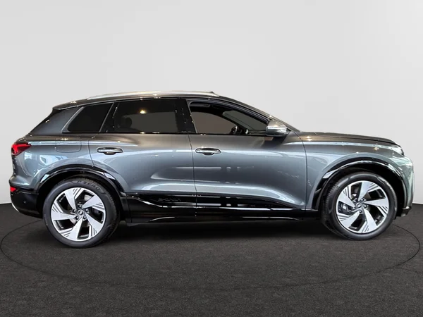 AUDI SQ6 e-tron (2026) — foto 23 van 24