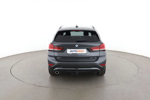 BMW X1 (2021) — foto 11 van 16