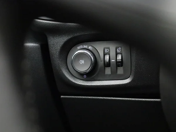 Opel Corsa-e (2023) — foto 18 van 48