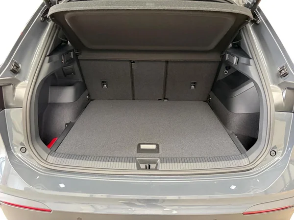VOLKSWAGEN Tiguan (2026) — foto 14 van 22