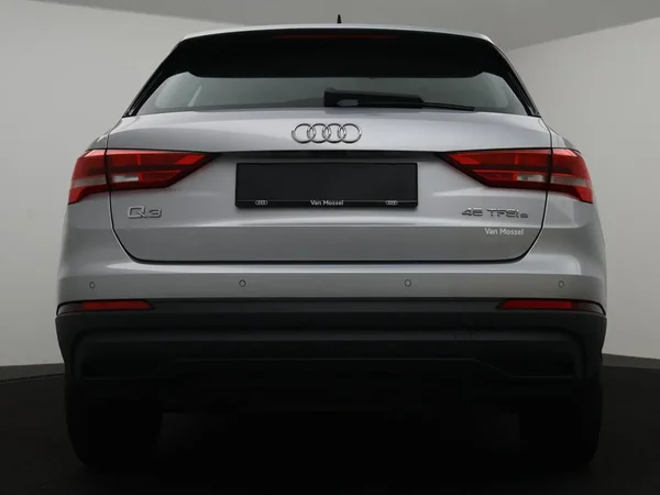 Audi Q3 (2022) — foto 17 van 27