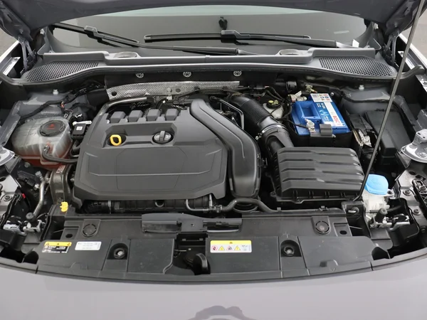 CUPRA Formentor (2023) — foto 6 van 27