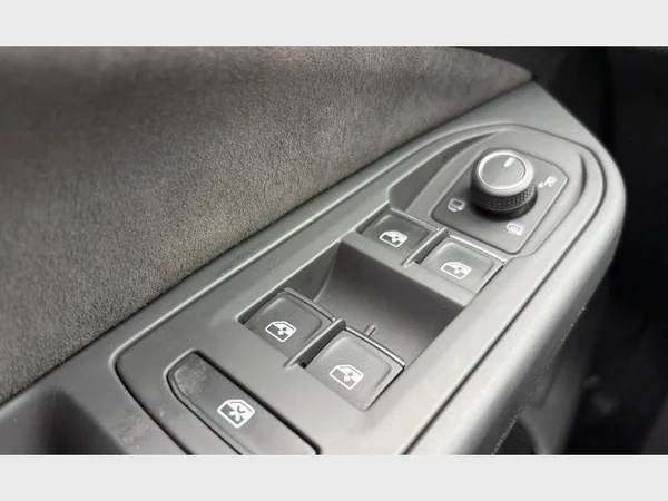 Volkswagen Golf Variant VIII (2023) — foto 5 van 26