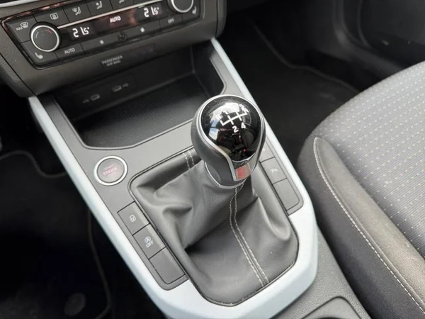 SEAT Arona (2024) — foto 19 van 28