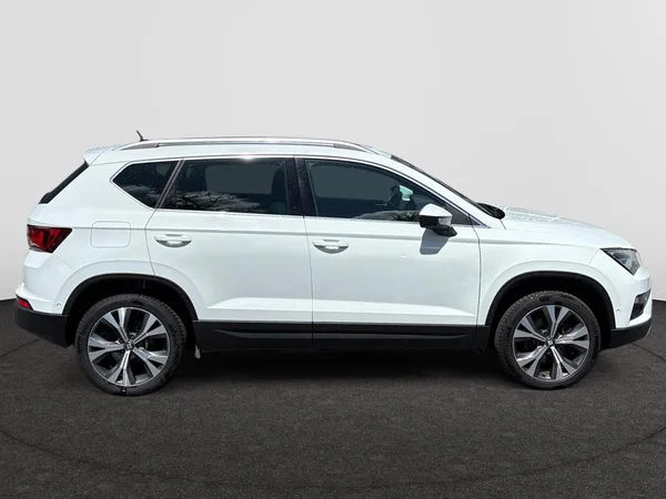 SEAT Ateca (2017) — foto 19 van 22