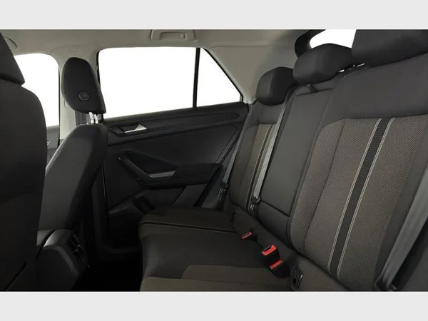 Volkswagen T-Roc (2018) — foto 3 van 26