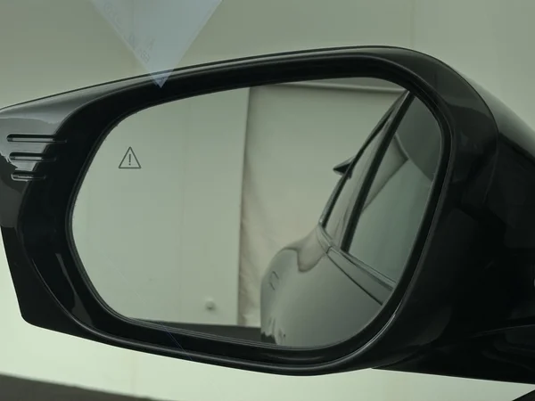 KIA EV6 (2022) — foto 21 van 33