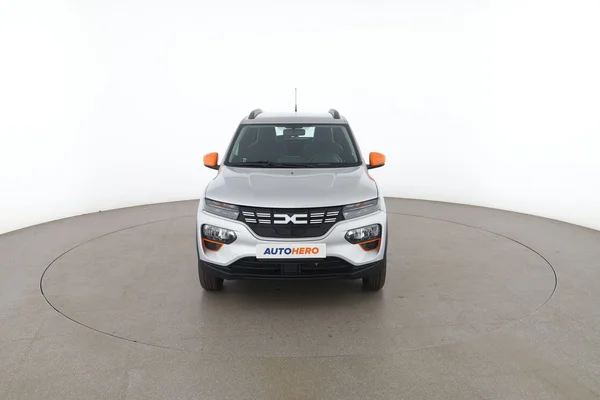 Dacia Spring (2023) — foto 16 van 17