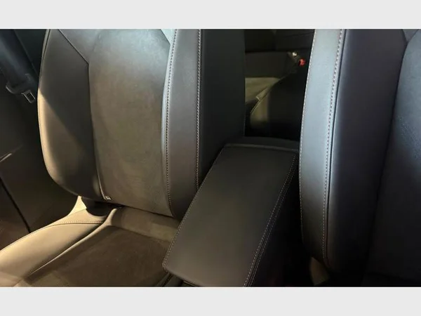 CUPRA Leon (2026) — foto 18 van 29