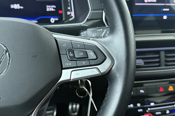 Volkswagen T-Cross (2025) — foto 8 van 23
