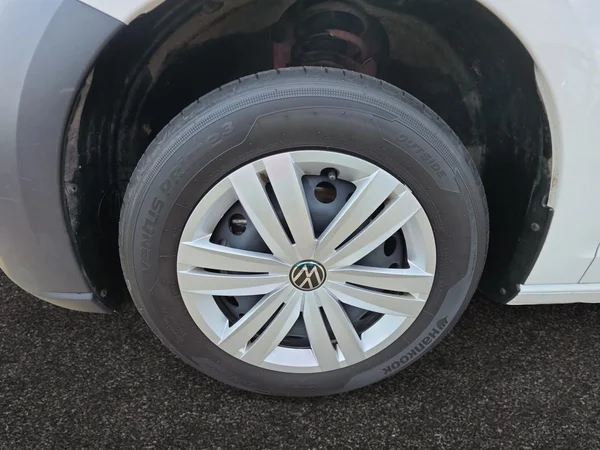 VOLKSWAGEN Caddy Maxi Cargo (2025) — foto 16 van 24