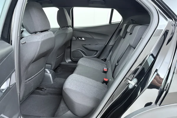 Peugeot 2008 (2025) — foto 15 van 16