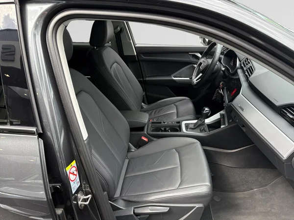 AUDI Q3 Sportback (2024) — foto 13 van 21