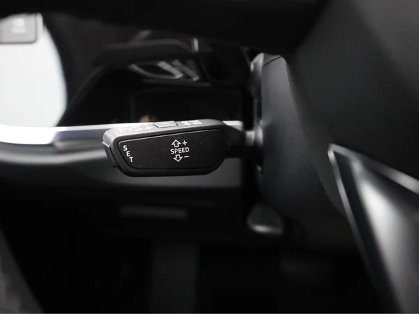 AUDI Q3 (2021) — foto 8 van 24