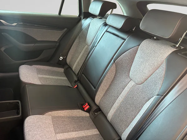 SKODA Octavia Combi (2025) — foto 24 van 24