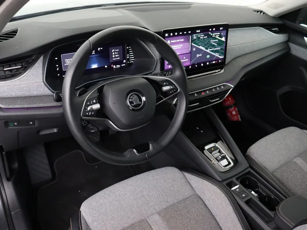 SKODA Octavia Combi (2024) — foto 18 van 19
