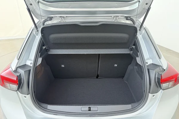 Opel Corsa (2025) — foto 13 van 17