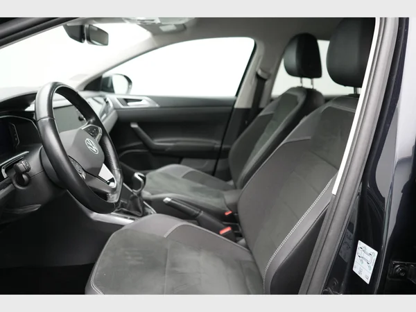 VOLKSWAGEN Taigo (2022) — foto 4 van 26