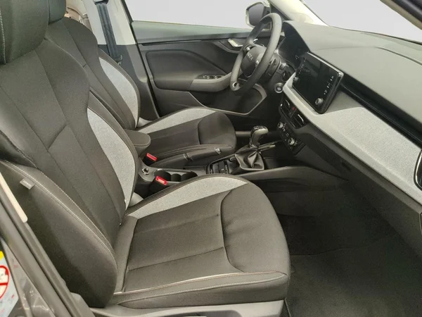 SKODA Kamiq (2026) — foto 15 van 21