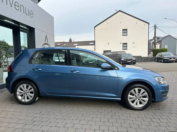 Volkswagen Golf (2013) — foto 7 van 19