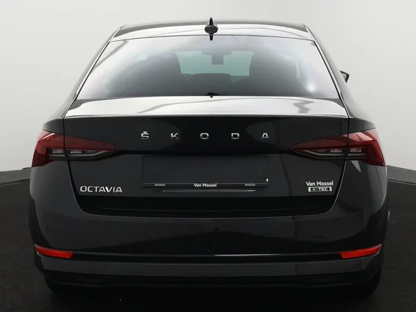 SKODA Octavia (2024) — foto 8 van 30