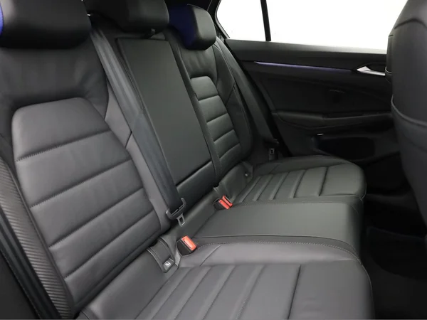 VOLKSWAGEN Golf VIII R (2026) — foto 23 van 23