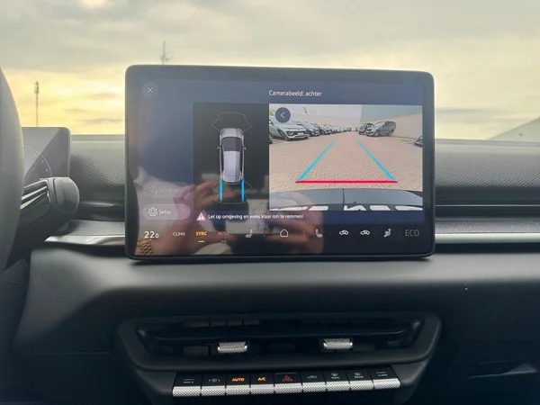 VOLKSWAGEN ID.3 Neo (2026) — foto 15 van 21