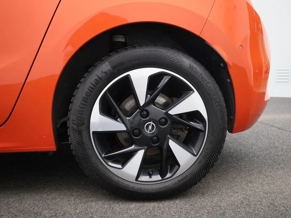 Opel Corsa-e (2023) — foto 5 van 35
